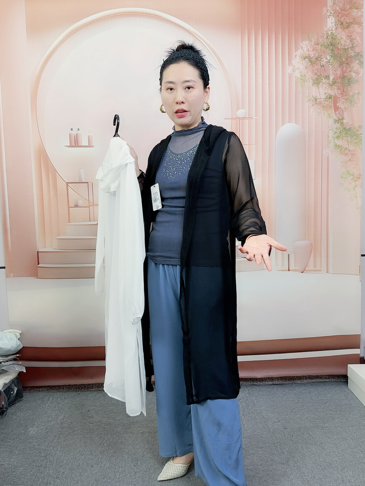 【婵阅】连帽外套100桑蚕丝上衣·白色