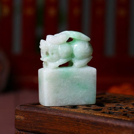 歆弘美玉前程似锦阳绿翡翠玉玺孤品所有评论