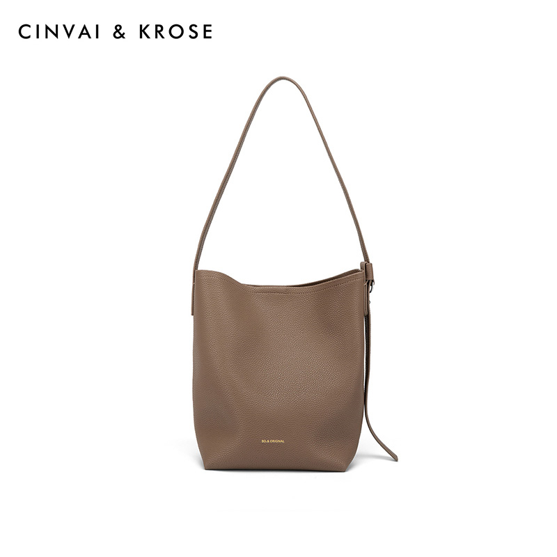 CinvaiKrose 水桶包女真皮包包大容量包包斜挎包女包B6424·浅棕色