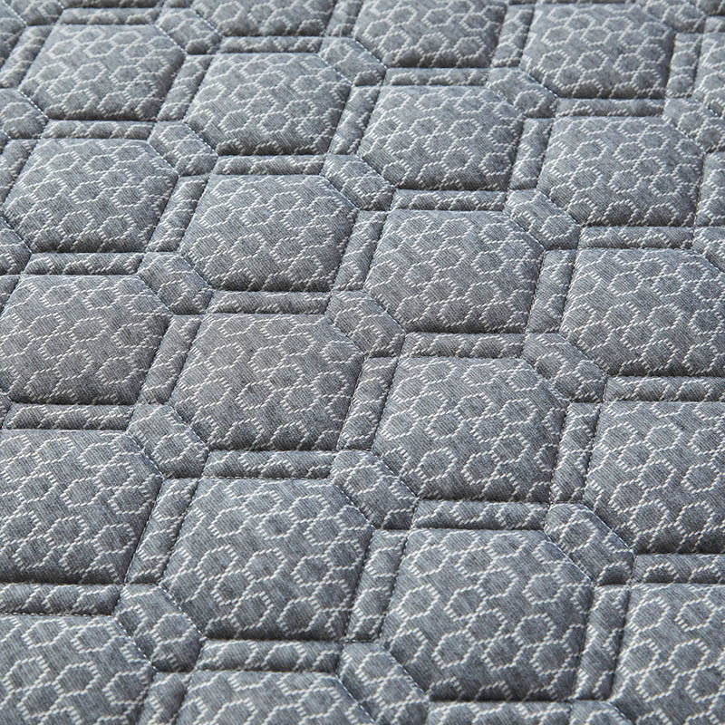 凯特之家5CM针织提花空气网乳胶复合床垫系列·足球灰