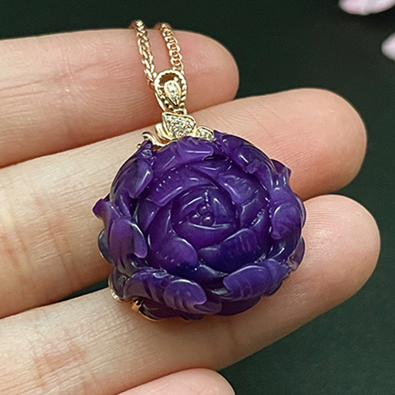 曼丽翠18k金镶嵌钻石舒俱来浓紫色立体牡丹花吊坠