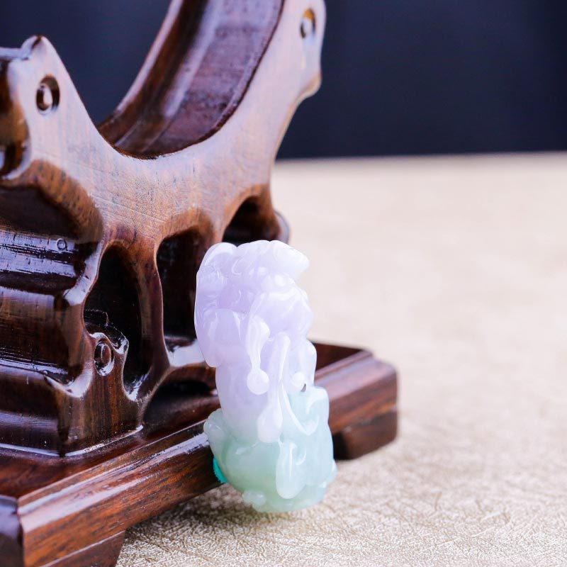 华翠缘天然a货翡翠春带彩貔貅吊坠