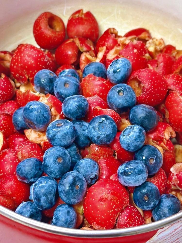 蓝莓山楂条酸甜软糯260g*3罐