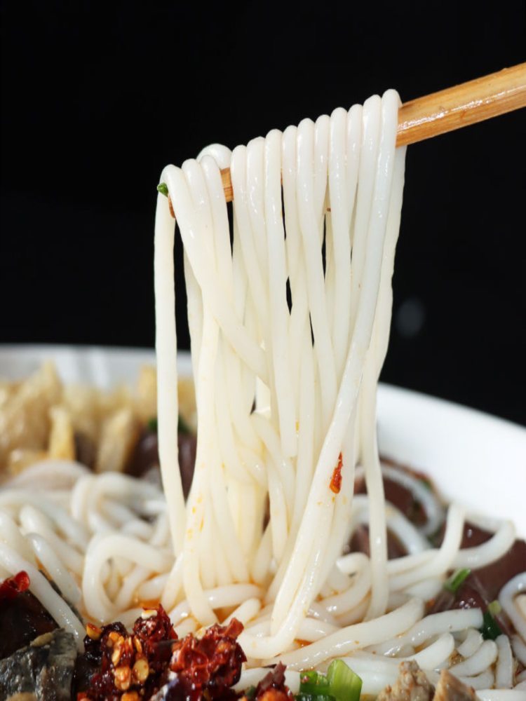 云南鲜米线 200g*10袋 湿米线保湿米粉过桥米线小锅米线速煮即食