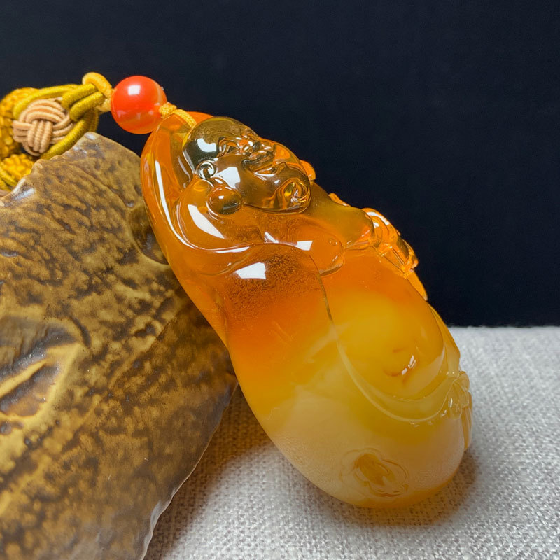 京城尚御坊金白原石蜜蜡弥勒佛手把件