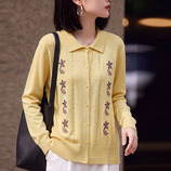 黄色
