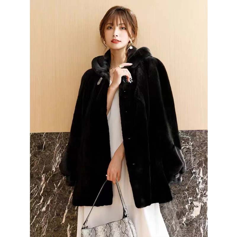 米彩微姿进口天鹅绒水貂整貂连帽皮草外套黑色连帽