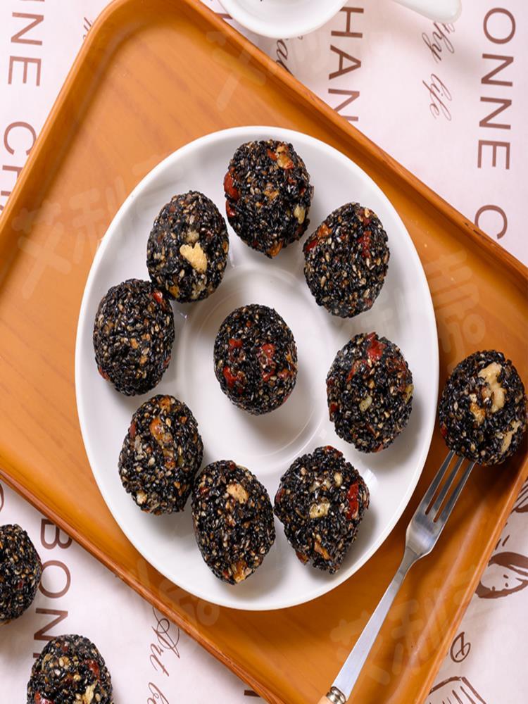 黄芪党参黑芝麻丸 200g*3袋 红枣核桃零食 营养糕点