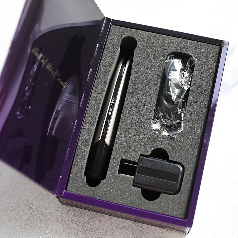 日本thevegas2宙斯小尖刀二代提拉紧致眼部法令纹美容仪黑金