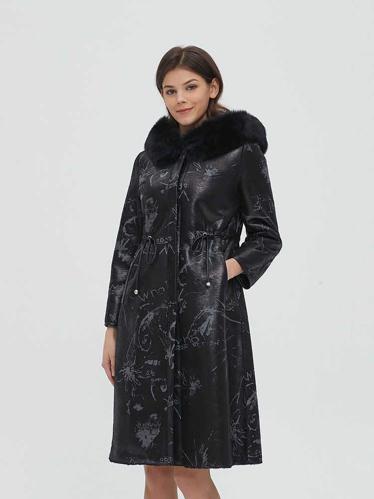 伊俪佳人狐狸毛领印花保暖外套