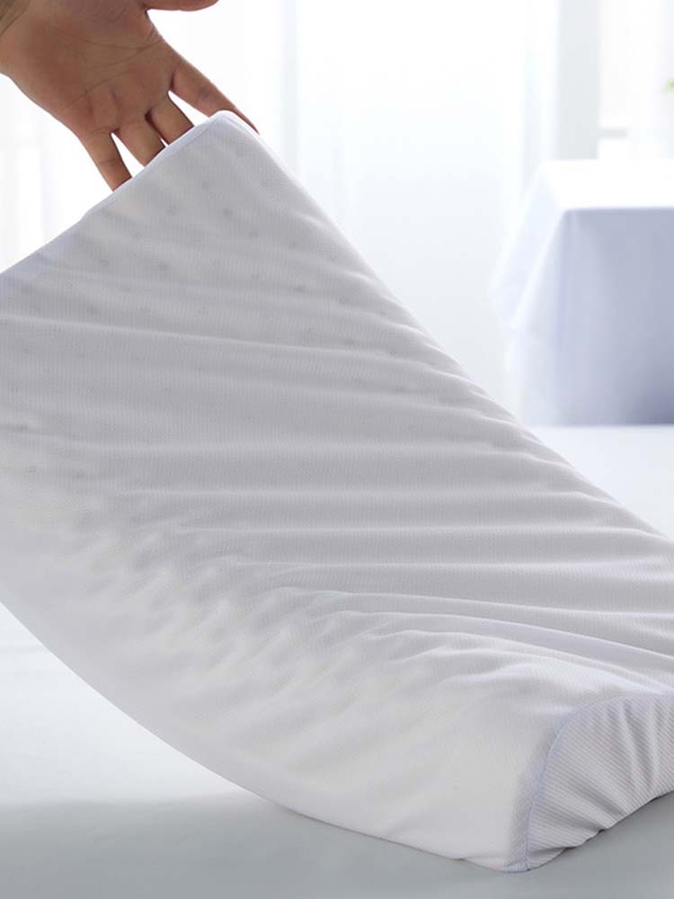 窝美居新款全棉双层纱提花百福乳胶枕·曲线款