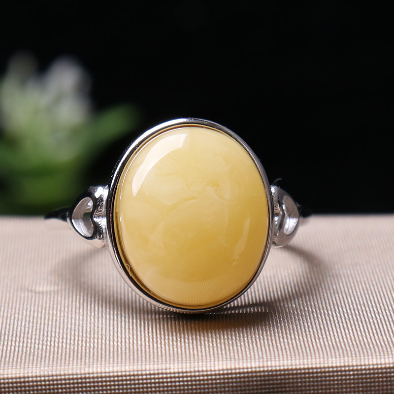 秒杀映时蜜蜡蛋面戒指a