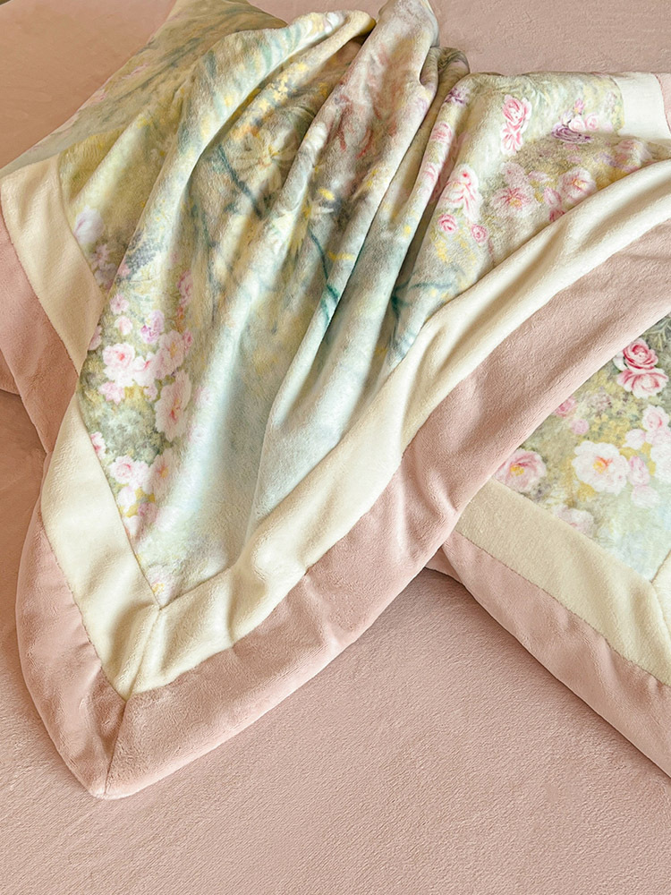 多宝雅2025新款A类高克重全消光大版数码印花75D牛奶绒四件套·绿叶仙踪-绿