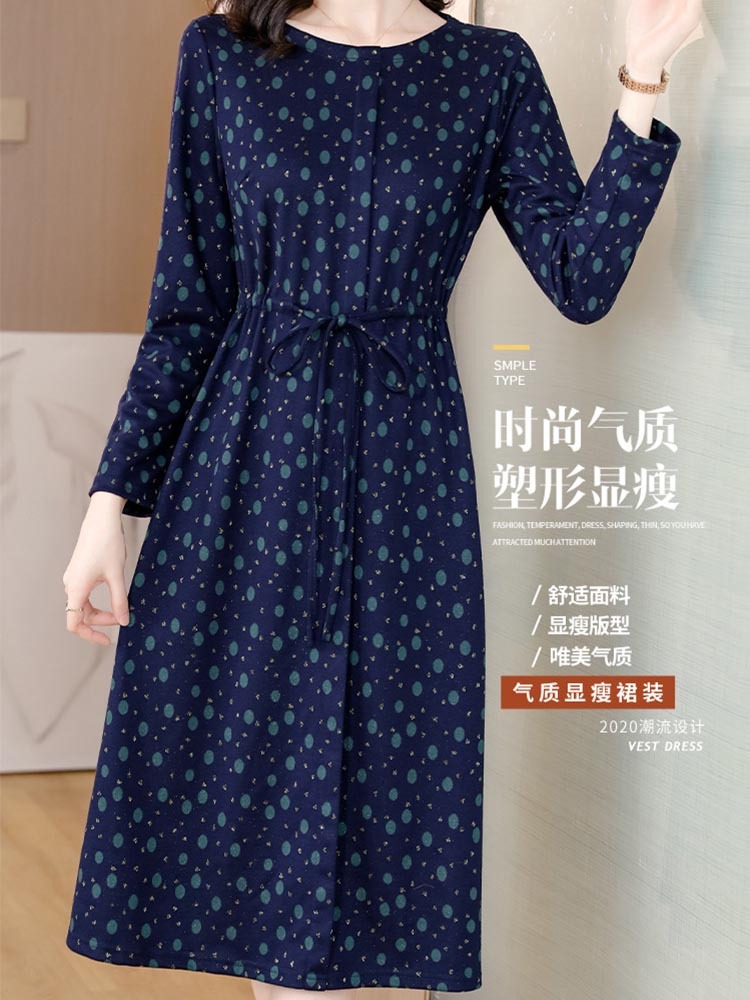 高品质减龄时尚大码素雅连衣裙·蓝色