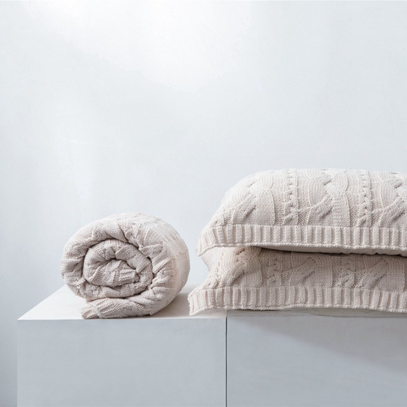 一梦针织羊羔绒艾玛枕套一对装48*74cm·米色
