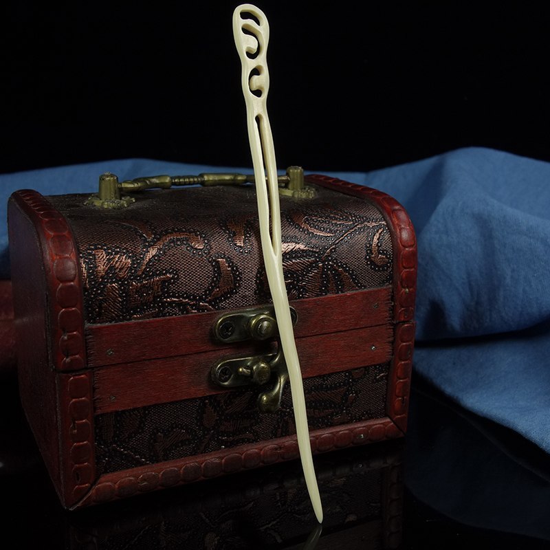 美润珠宝及笄年华象牙发簪