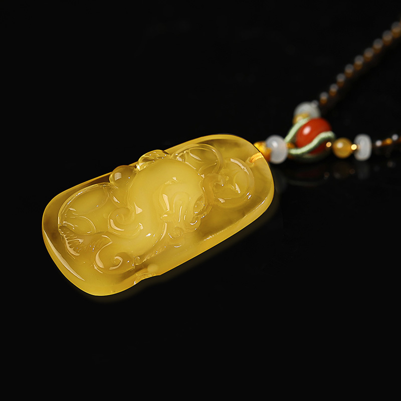 曼丽翠 蜜蜡仿古龙纹子冈牌项链