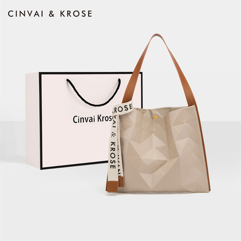 CinvaiKrose 包包潮女包小众设计大容量托特包单肩腋下包B6225·卡其色