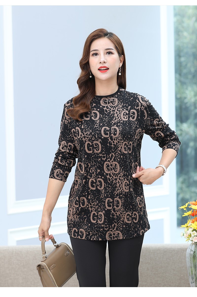 首页 服饰 女装 上衣 kingfovlvn菁夫人双g款上衣