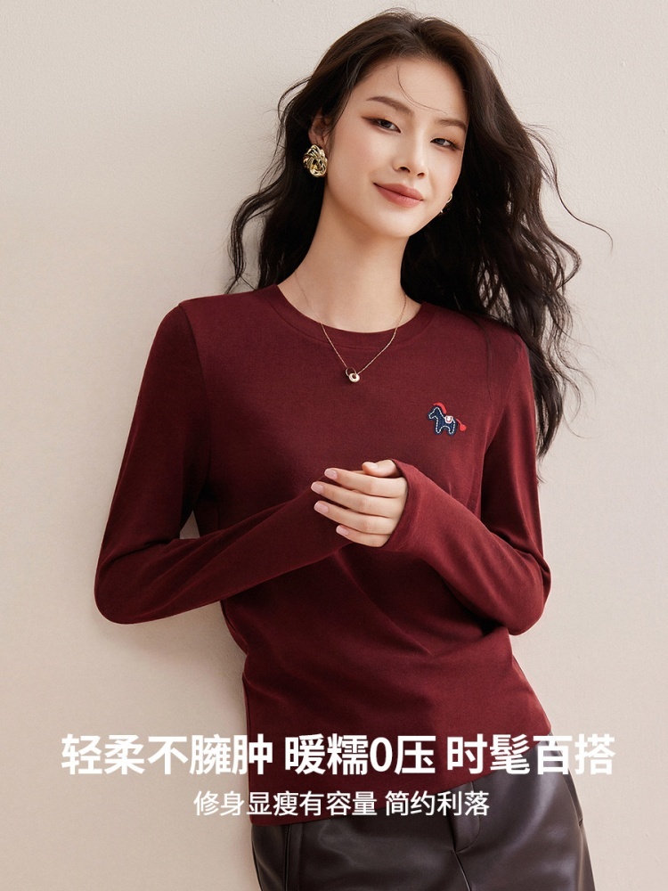 【羊绒般触感】修娴小马刺绣圆领T恤W19·安可拉红