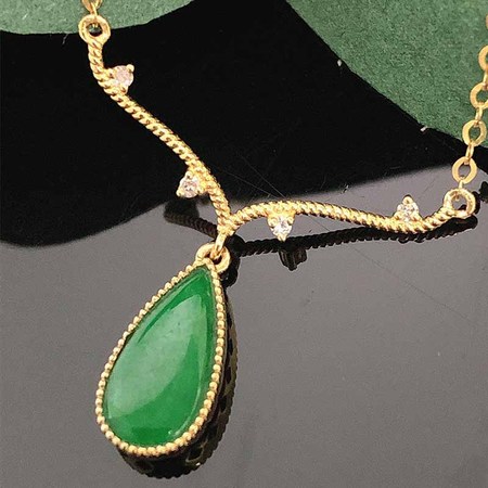 慕古a货翡翠辣绿蛋面18k金钻石镶嵌原创设计水滴项链