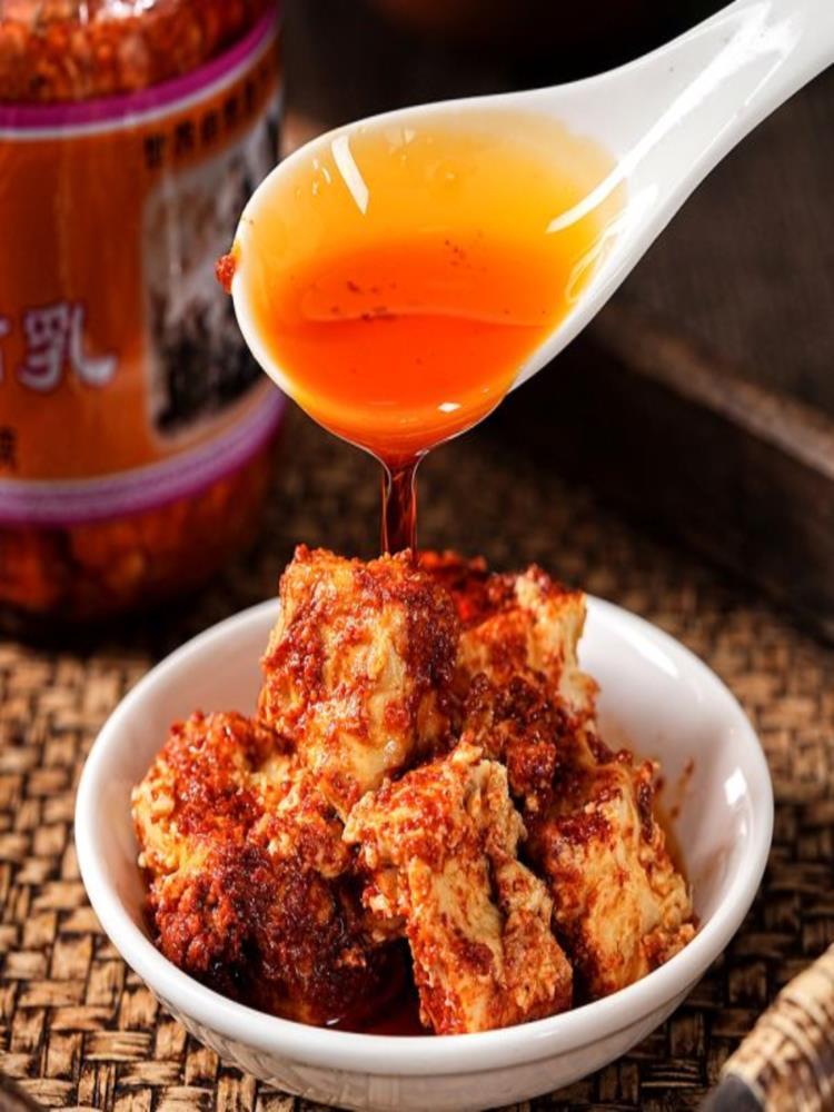 【云南特产】鸡枞油腐乳 200g*6瓶 香辣臭豆腐乳 下饭咸菜