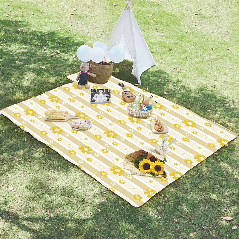 户外郊游用品野餐垫加厚野外垫便携春游草坪防潮垫·黄色太阳花