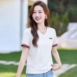 白色