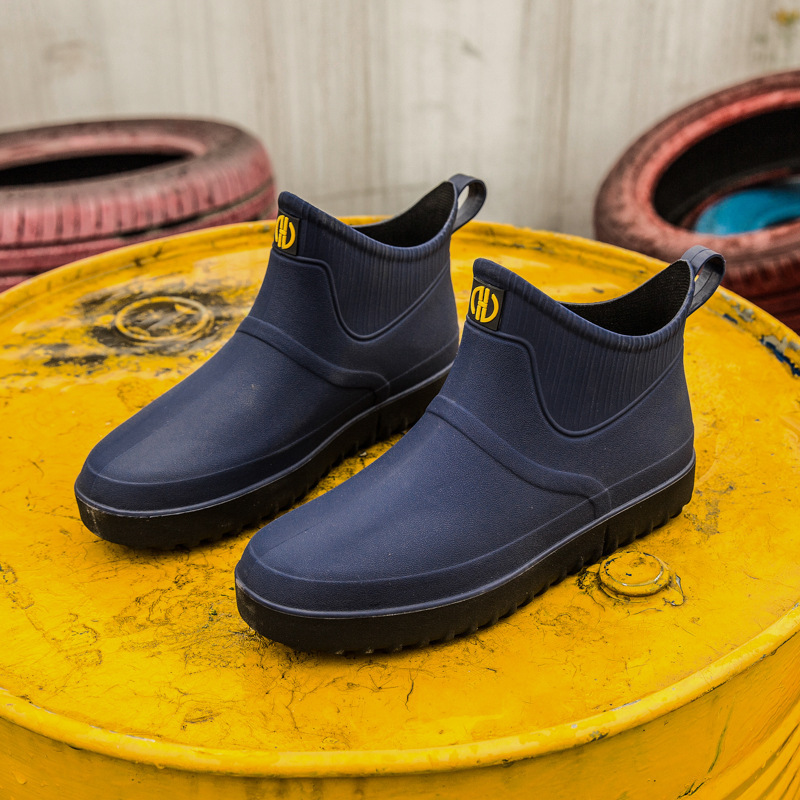 碌士盾时尚潮流百搭雨鞋男士短筒防滑防水雨靴820·浅蓝色