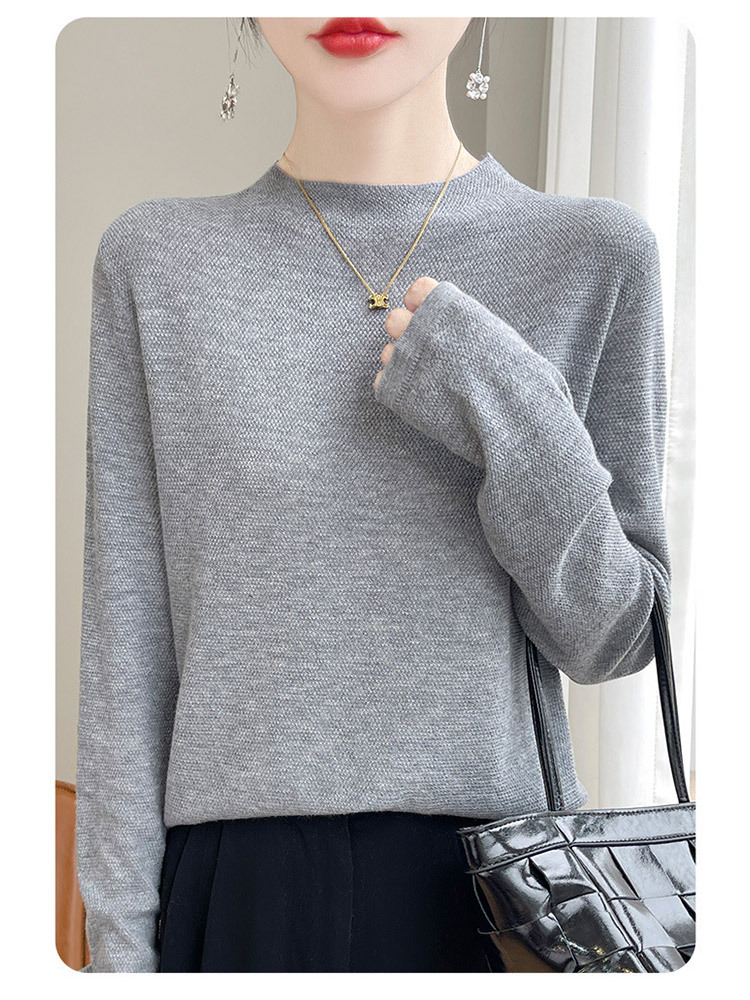 精纺羊毛半高领简约百搭纯色针织上衣·米色