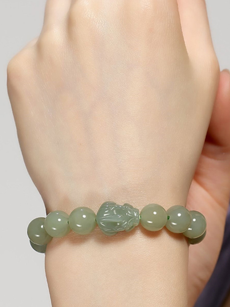 老冯记和田玉冰晴绿圆珠手串本命年