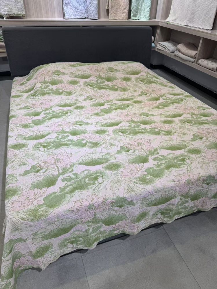 【yorayol(优柔优)】草木染艾草防蚊精华提花多用毯.绿影粉荷