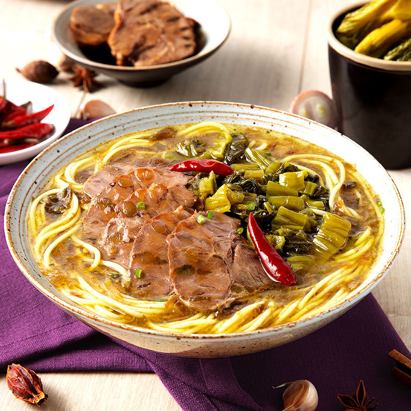 脆爽酸菜牛肉拉面240g盒x3盒箱