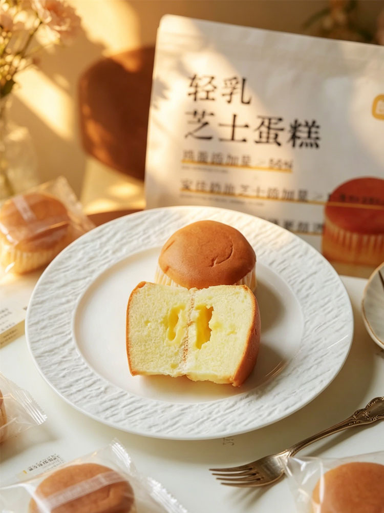 【到手2袋】轻乳芝士蛋糕 400g/袋 再赠同款 2 枚