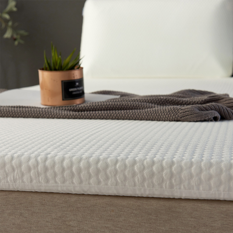 维众全季酒店零压房慢回弹床垫白