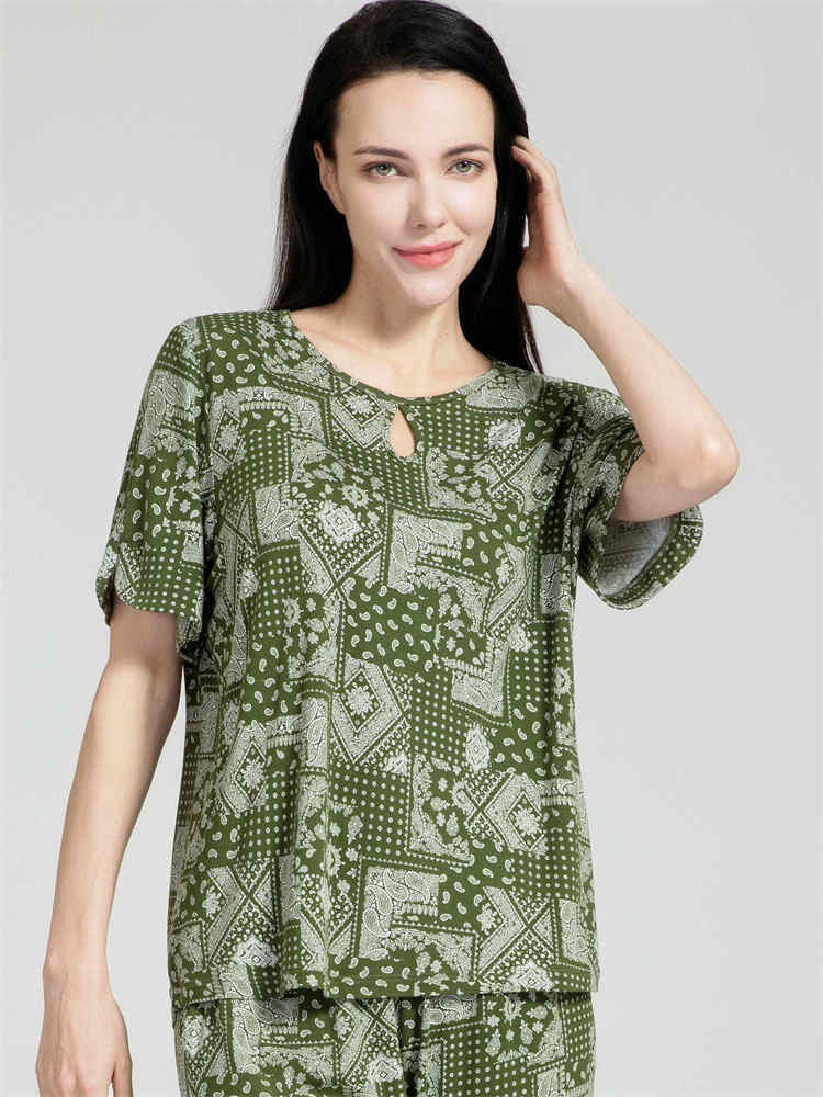 【专柜同步】纤丝鸟几何欧尚花系列女士圆领半袖衫·绿色花