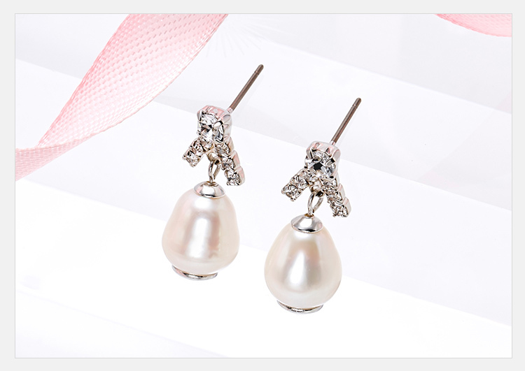 martine wester 镀白金奥德莉公主典藏珍珠施华洛水晶耳饰·白色