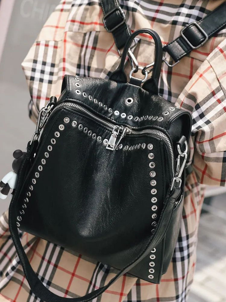 雀说 时尚双肩包女个性铆钉女士多功能休闲旅行背包B507-2·黑色