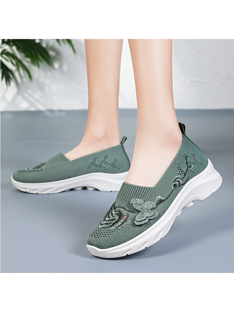 新款超立体彩金刺绣软弹舒适轻便透气健步鞋·黑色（PE拉链袋装）