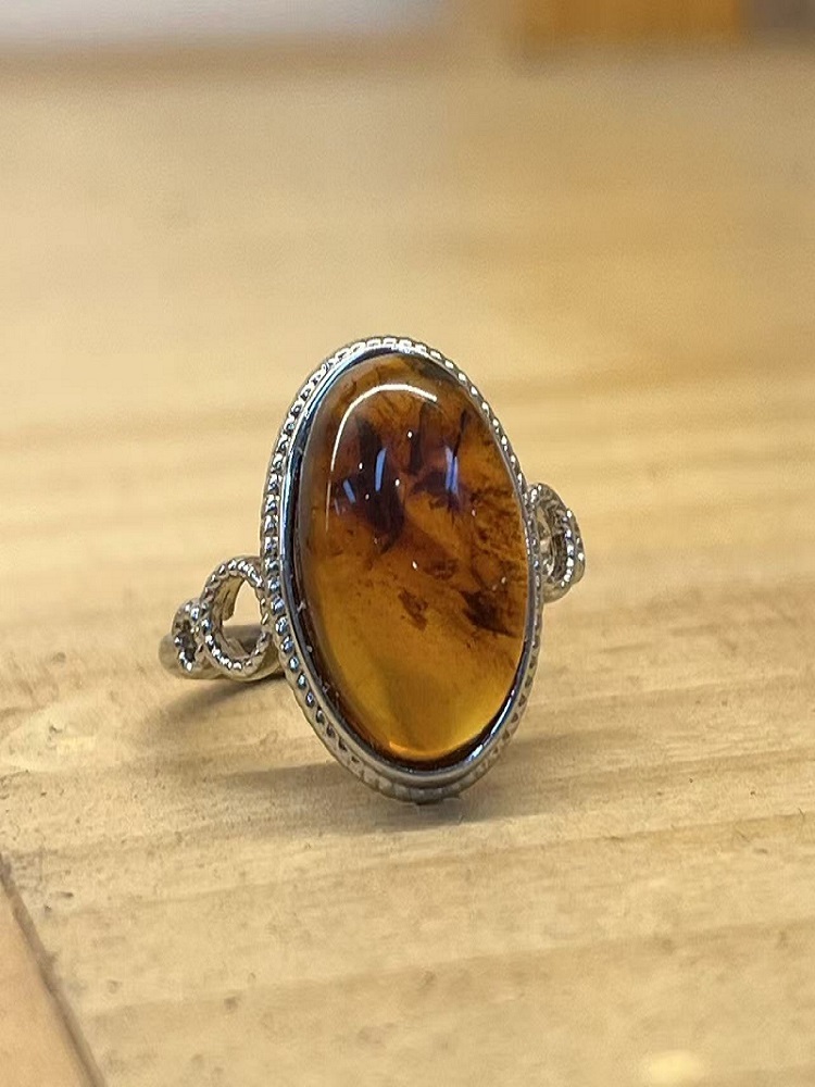 铂瑞嘉琥珀戒指