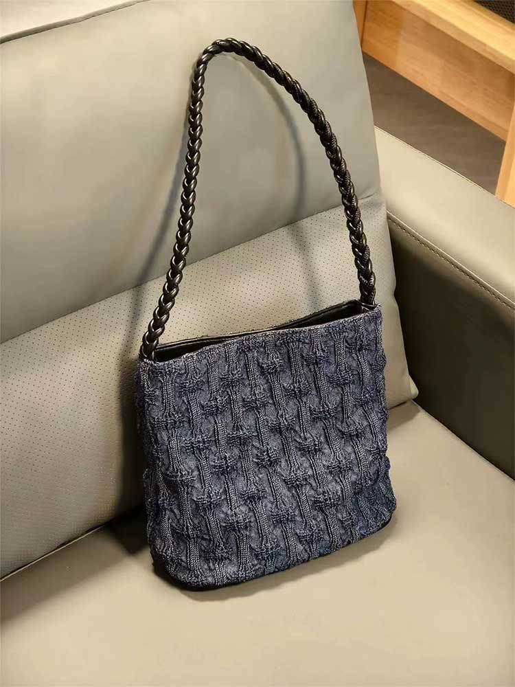 婵阅专柜高货【柜1000+】强推~少量！水洗牛仔褶皱手提水桶包·352-复古蓝