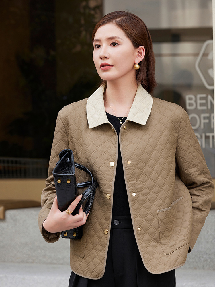 伊俪佳人老钱风翻领绗缝外套·卡其色