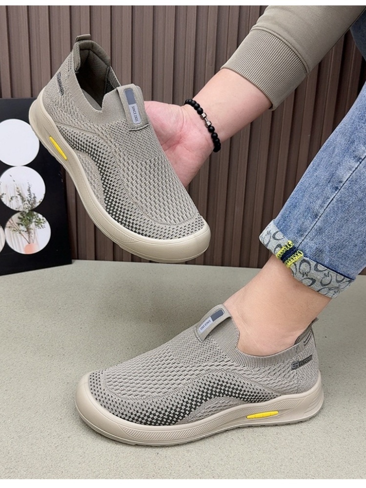 京昇男轻便飞织网面健步鞋2609男·黑色