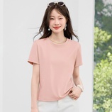 藕粉色