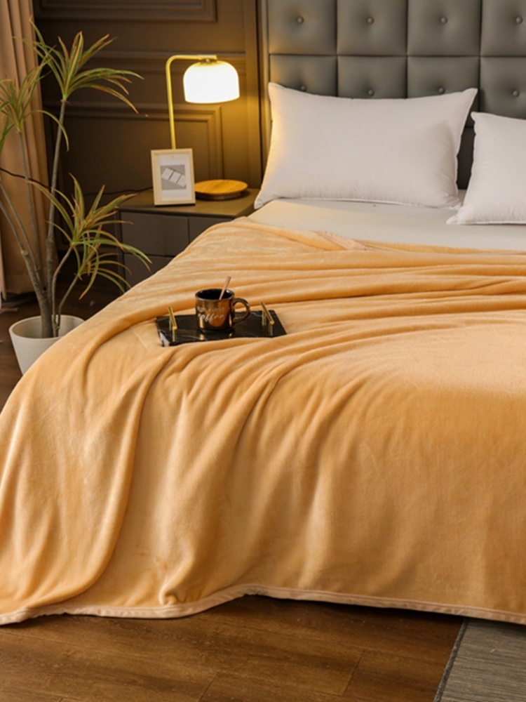 多宝雅 新款纯色牛奶绒毛毯床单珊瑚绒毛毯法兰绒毛毯盖毯200*230cm·驼色
