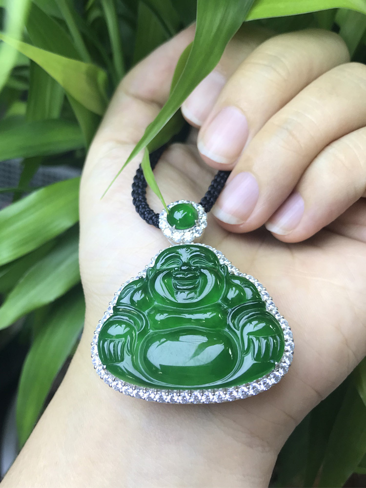 【勐巴拉珠宝】天然翡翠佛公吊坠