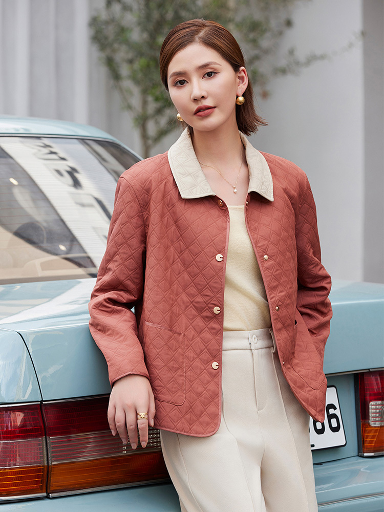 伊俪佳人老钱风翻领绗缝外套·珍珠红