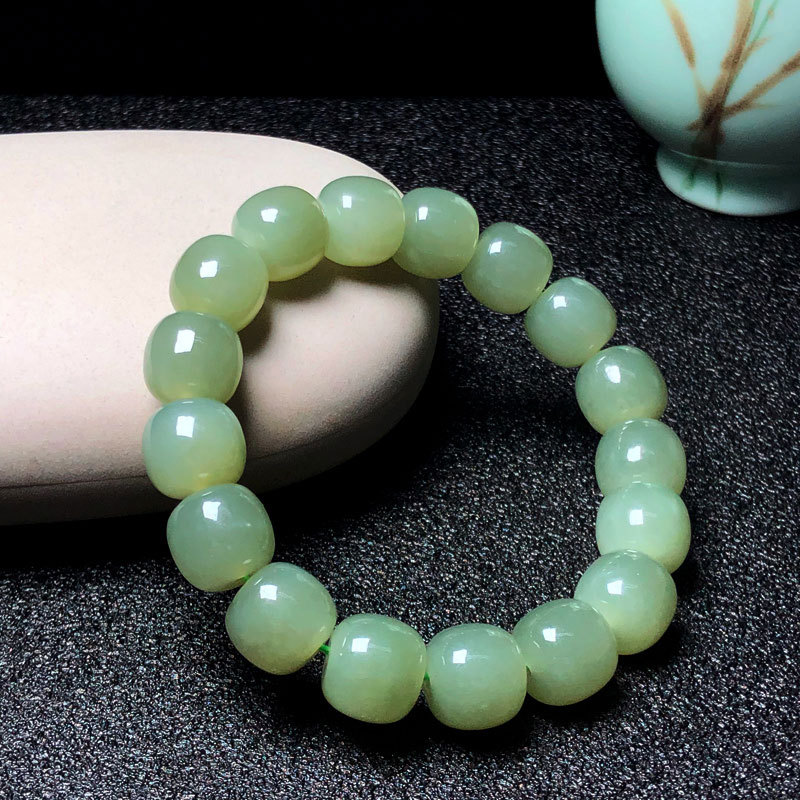 京城尚御坊和田玉青玉老型珠手串