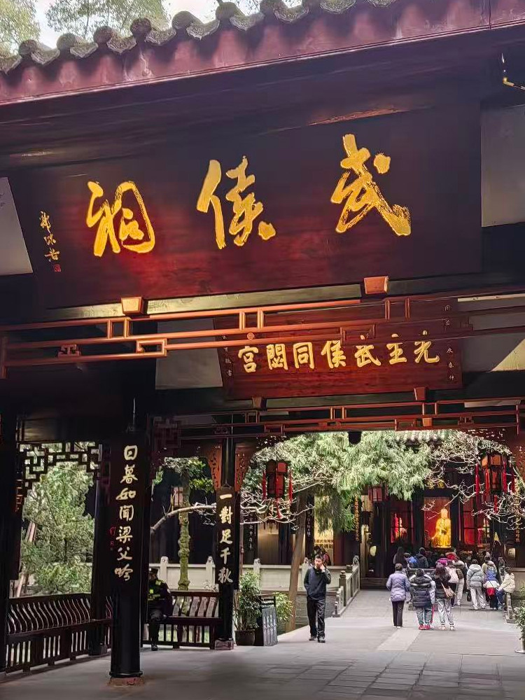 5月18号火车站北京西开始发团九寨沟黄龙-双动7日游·7日游