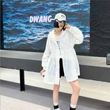 白色